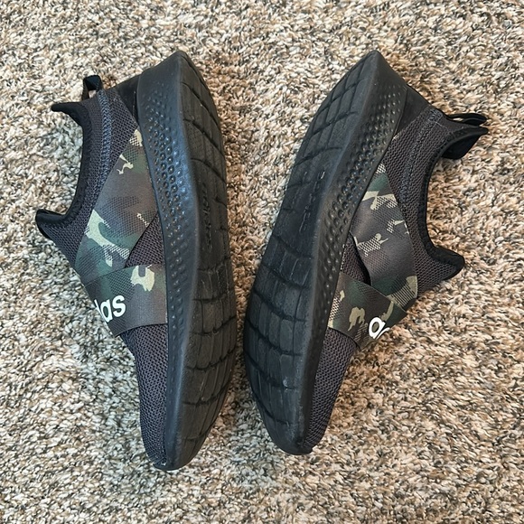 Women’s Adidas Cloudfoam - Picture 3 of 6